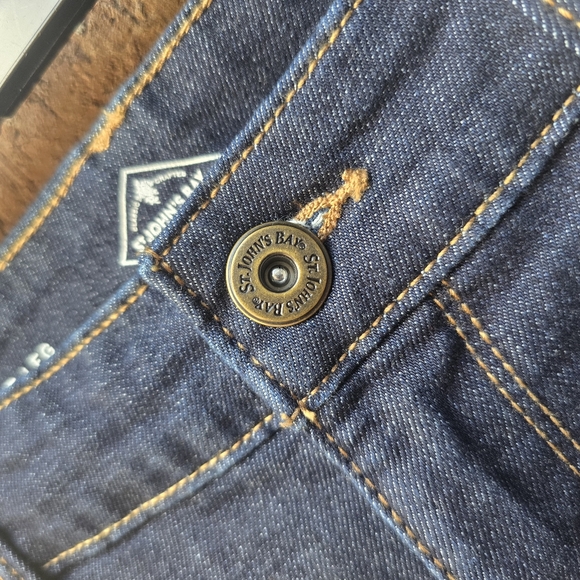 St John’s Bay Straight Leg Dark Wash Jeans NWT Size 10 Classic Mid Rise - Picture 8 of 12